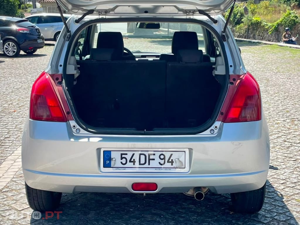 Suzuki Swift 1.3 DDiS GL