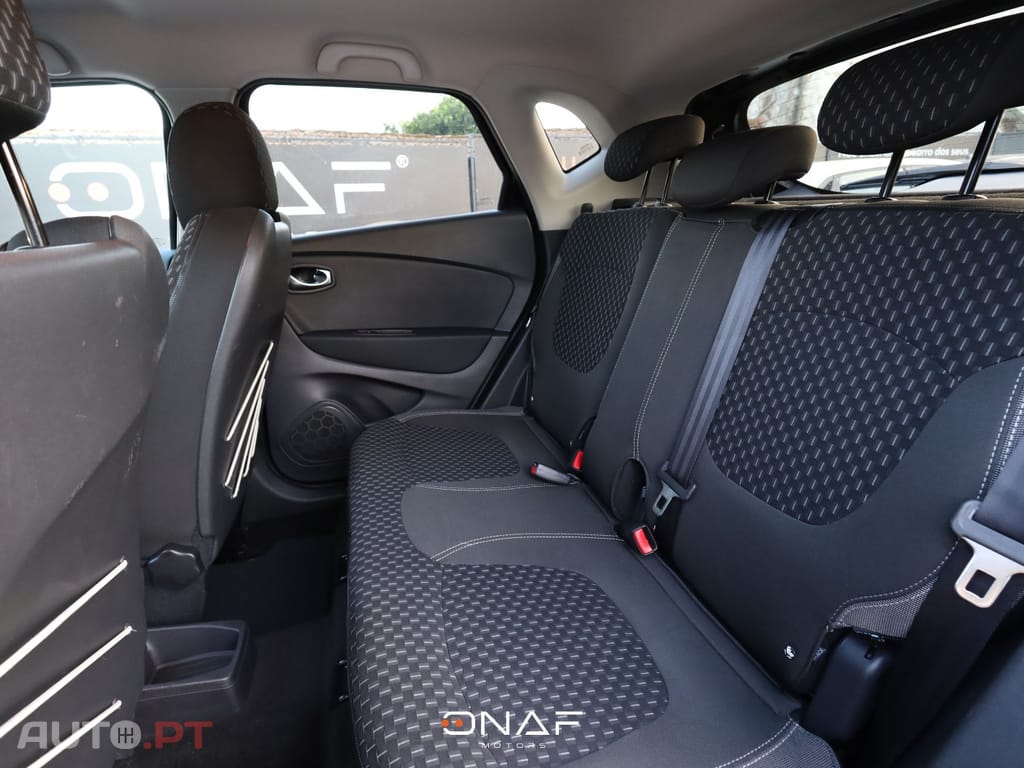 Renault Captur 1.3 Tce 130 Cv Intens