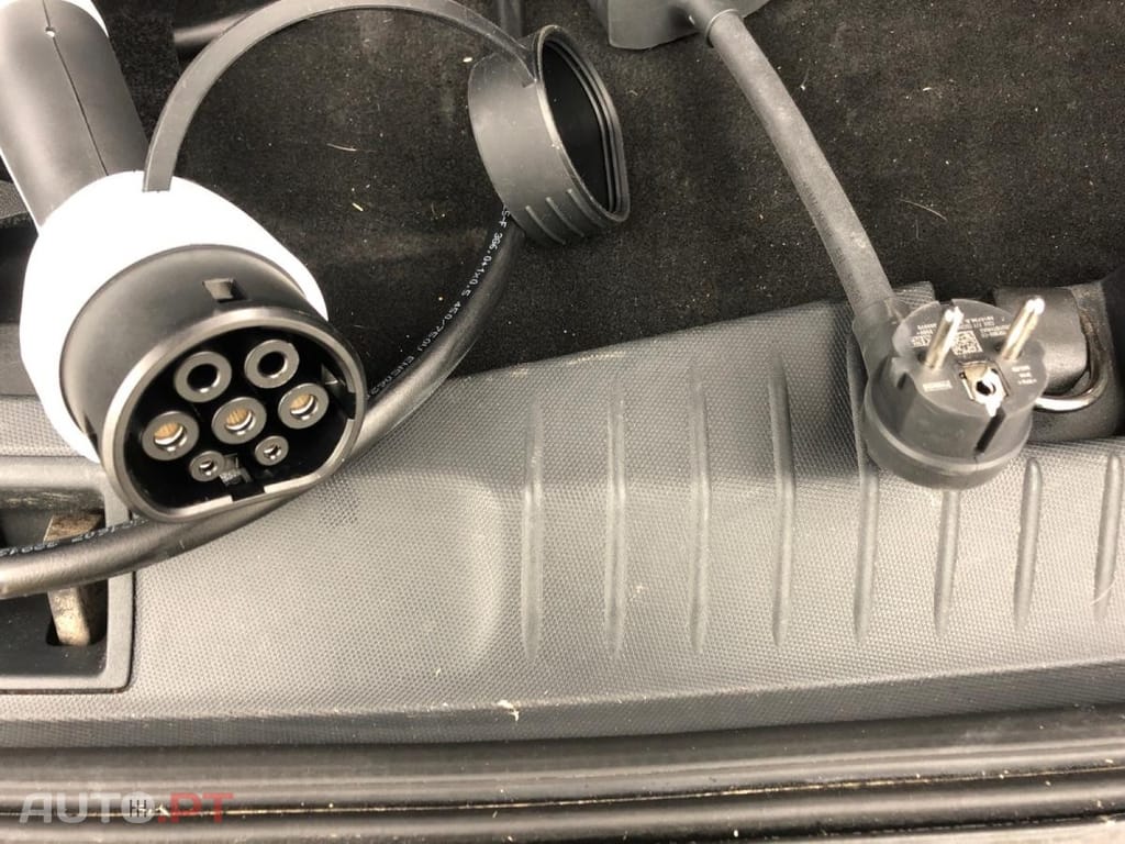 Ford Mustang Mach-E Standard Range