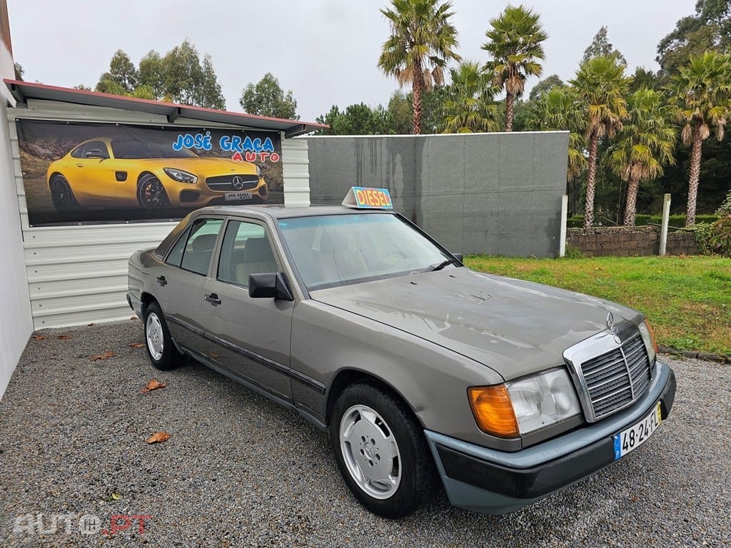 Mercedes-Benz W124 200 D