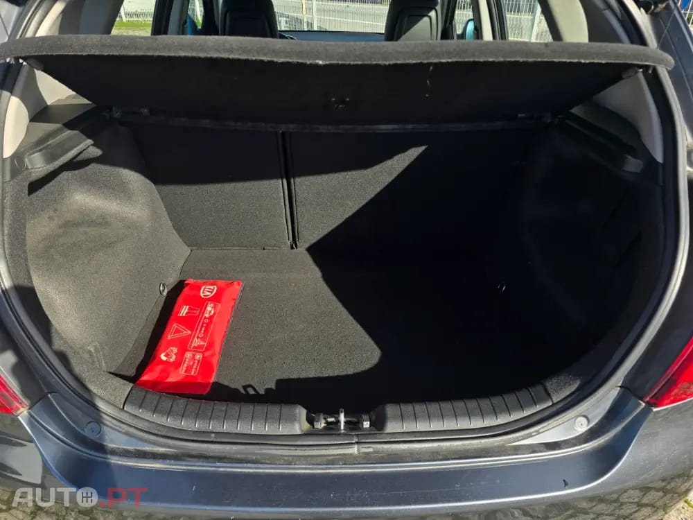 Kia Ceed 1.6 CRDi EX Eco