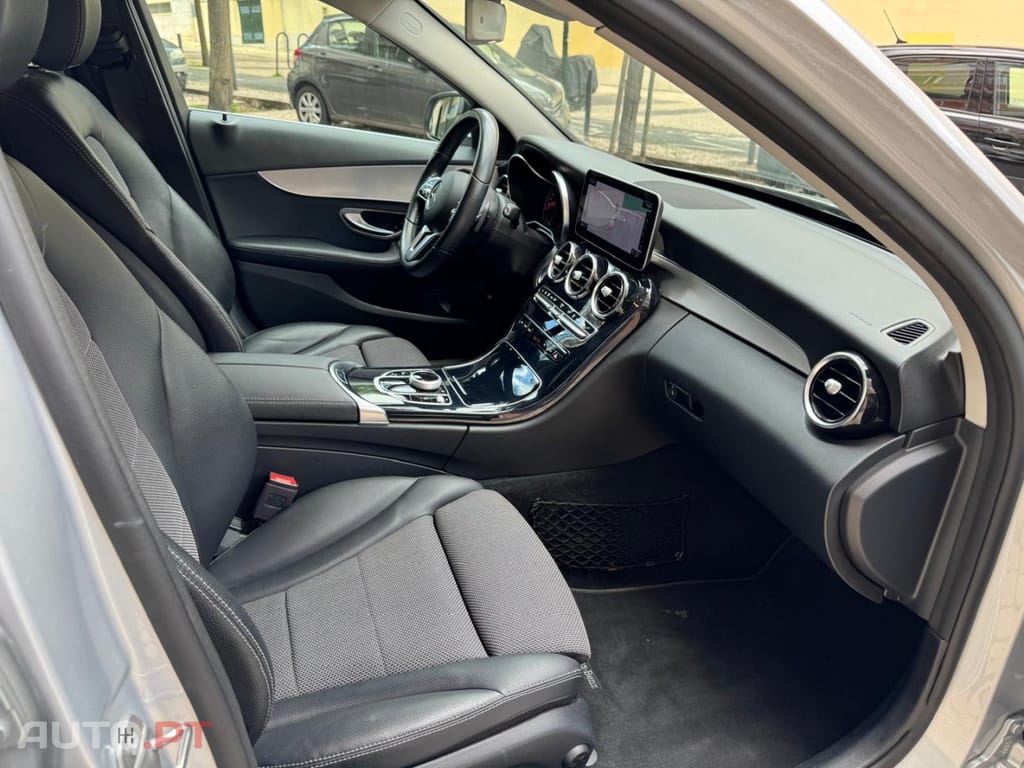 Mercedes-Benz C 300 de Avantgarde