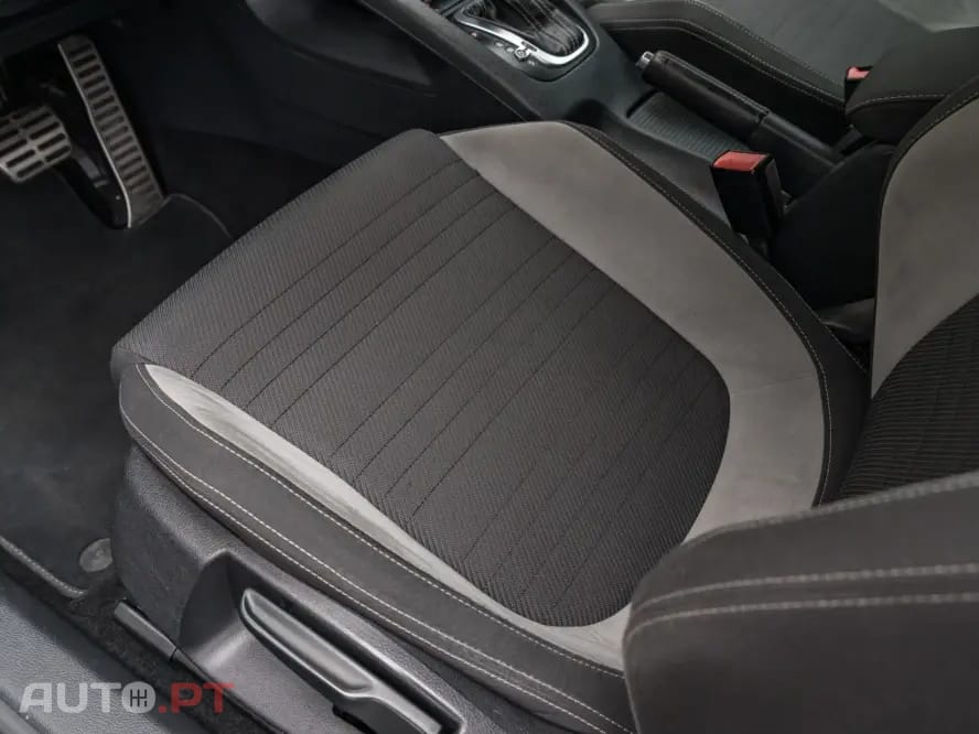 Volkswagen Scirocco 2.0 TSI R-Line