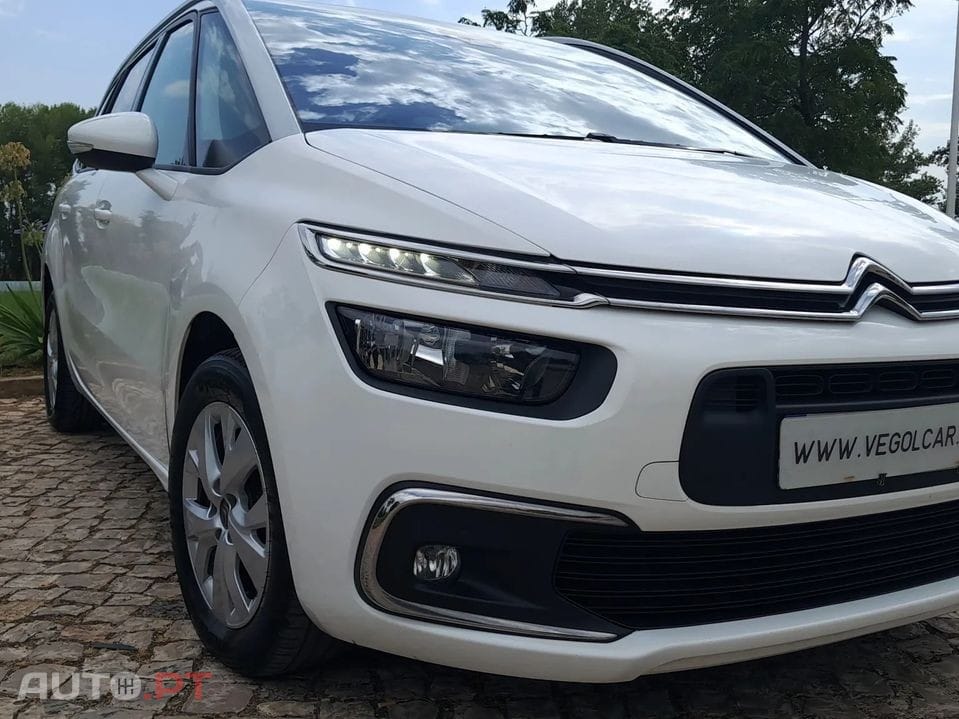 Citroen C4 SpaceTourer 1.5 BlueHDi Shine EAT8