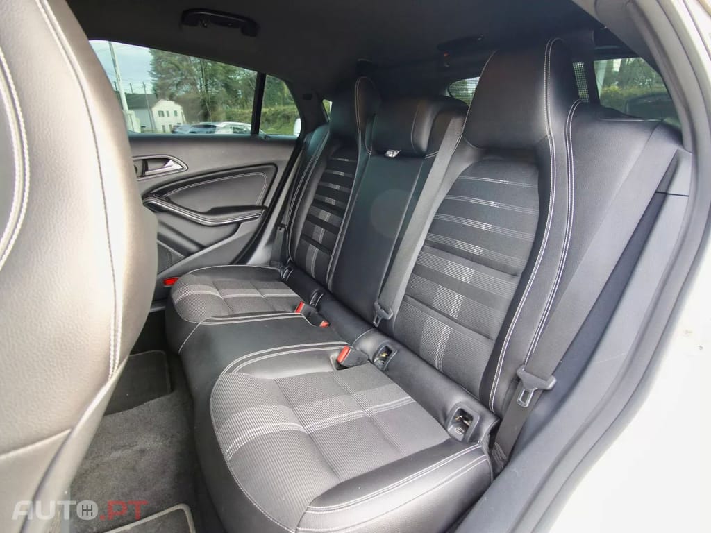Mercedes-Benz CLA 200 d Shooting Brake AMG Line Aut.