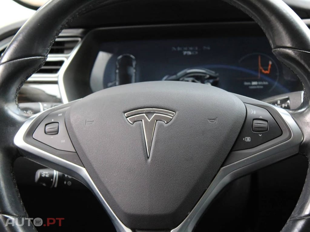 Tesla Model S 75D