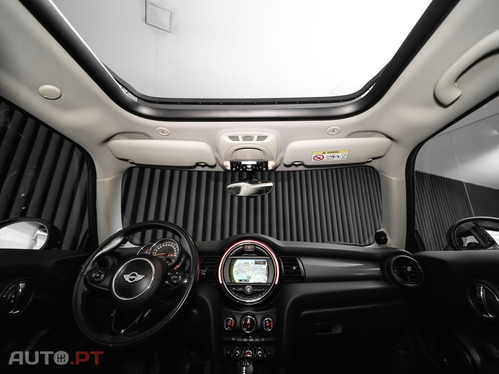 MINI Cooper Cooper D