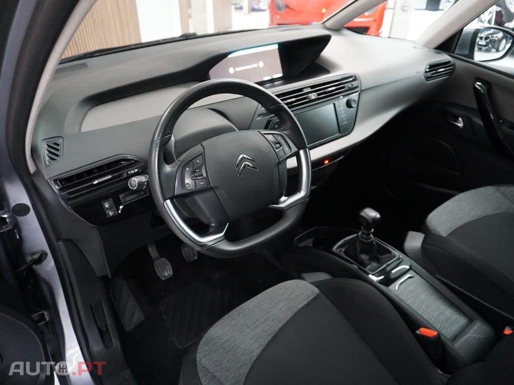Citroen Grand C4 SpaceTourer 1.2 PureTech Shine