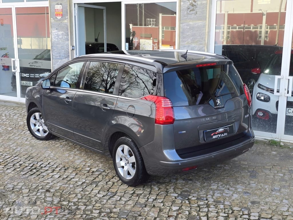 Peugeot 5008 1.2 PureTech Allure