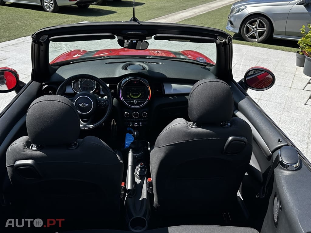 MINI Cooper Cooper D