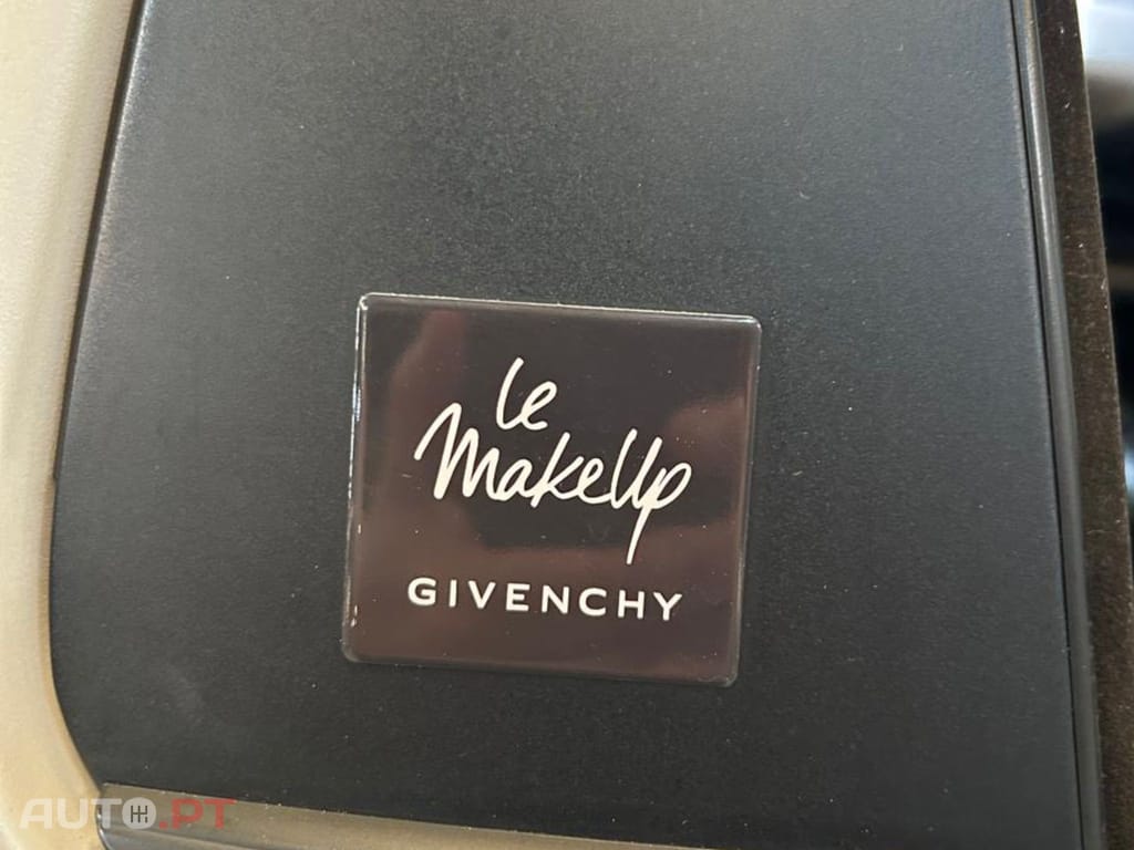 DS DS3 1.2 PureTech GIVENCHY