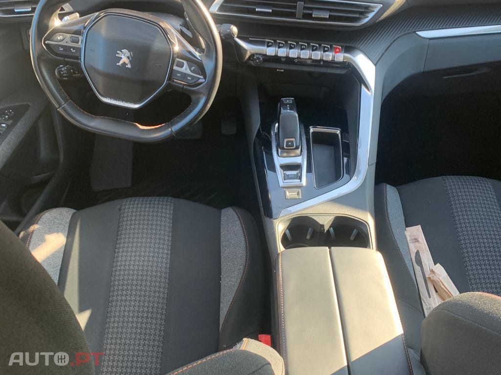 Peugeot 5008 1.5 BlueHDi Active Pack