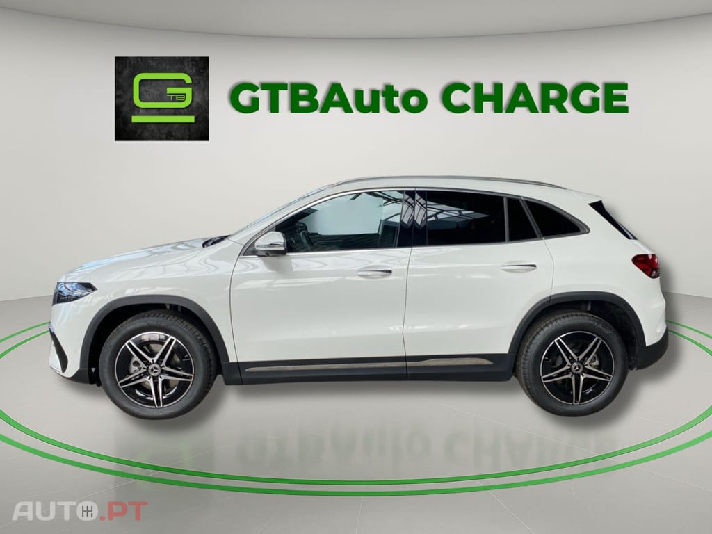 Mercedes-Benz EQA I.V.A DEDUTIVEL 250 AMG + teto 