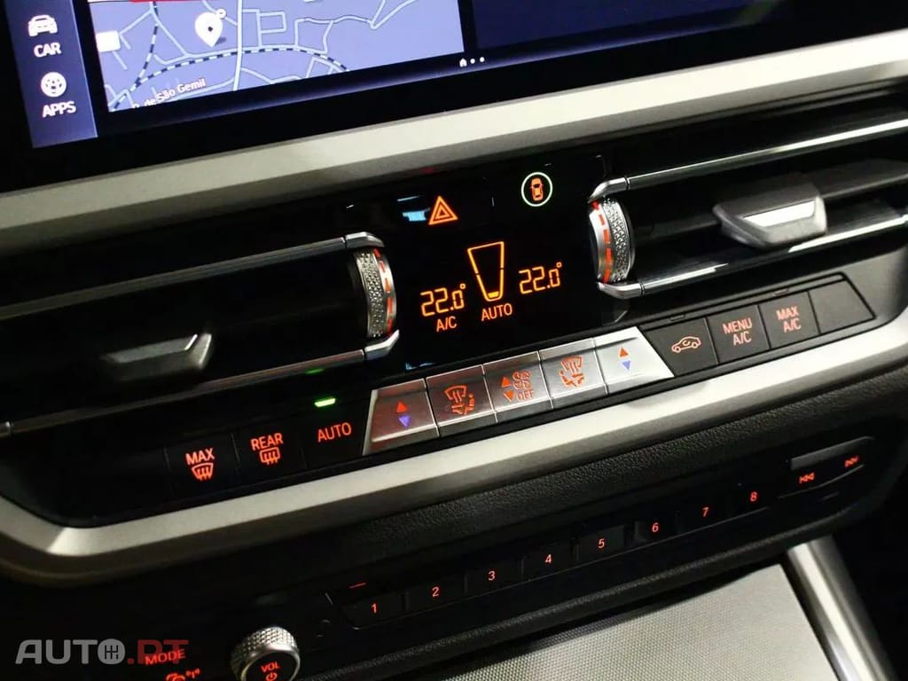 BMW 320 e Line Sport Auto