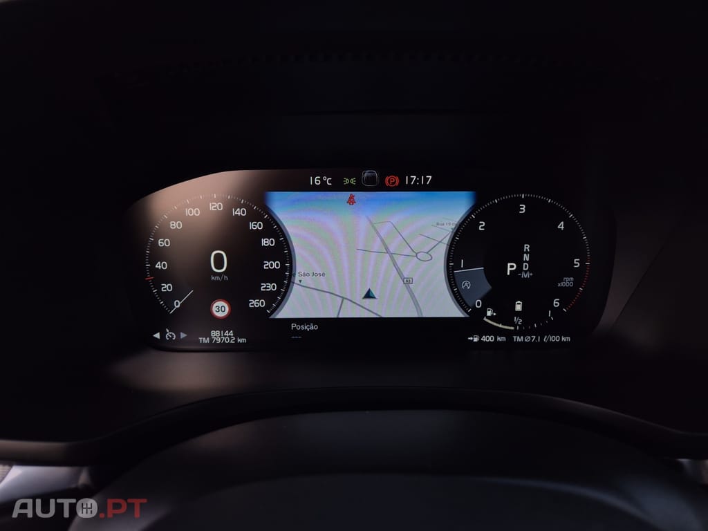 Volvo V60 2.0 B4 R-Design Geartronic