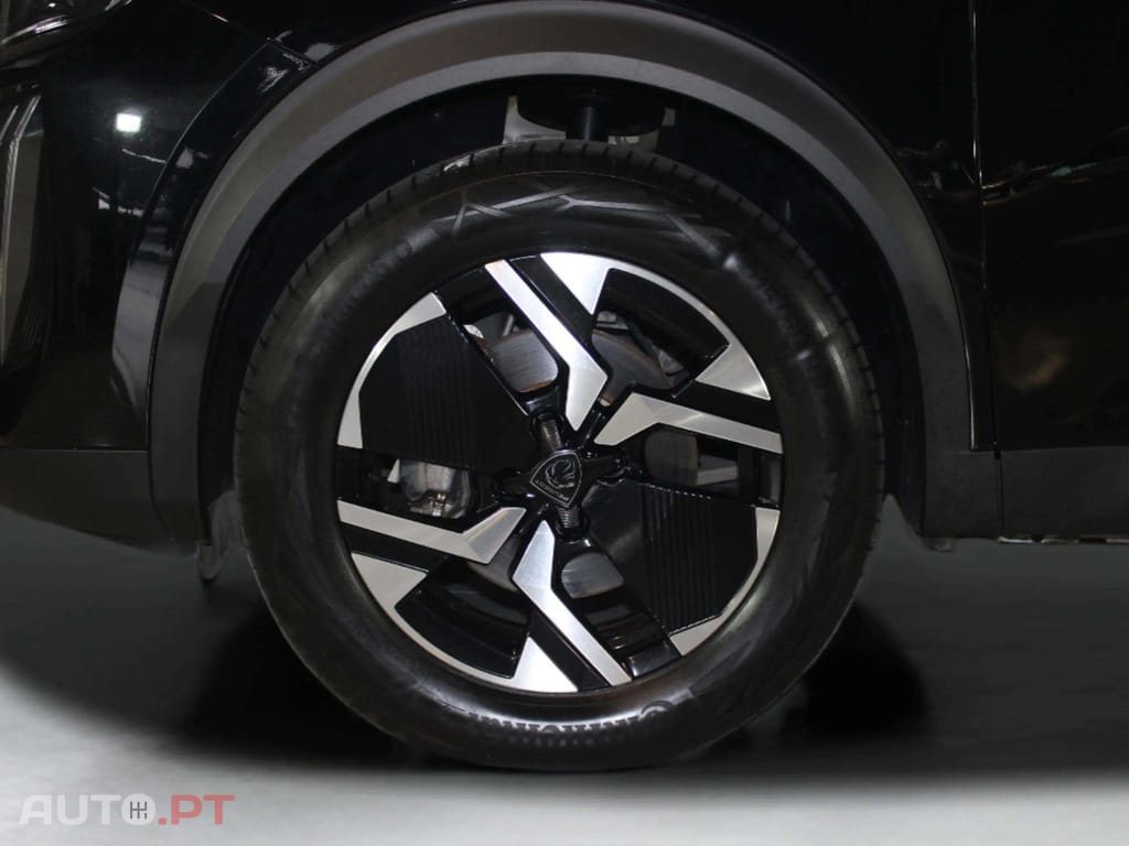 Peugeot 2008 1.2 Hybrid Allure e-DCS6