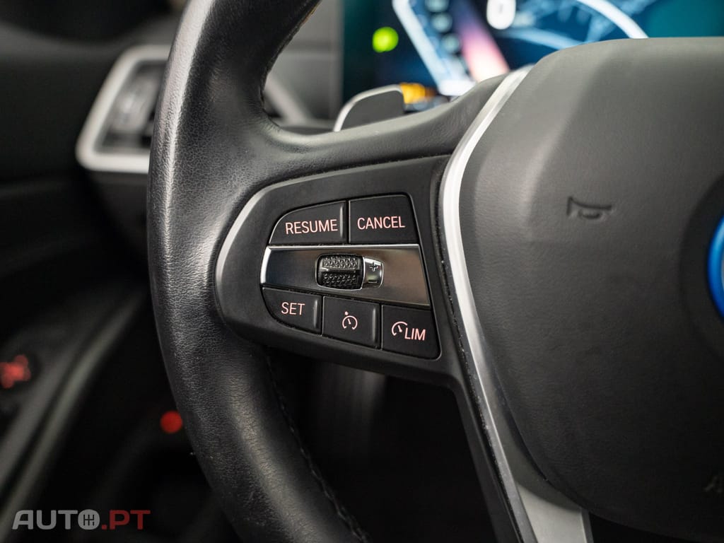 BMW 320 e Auto