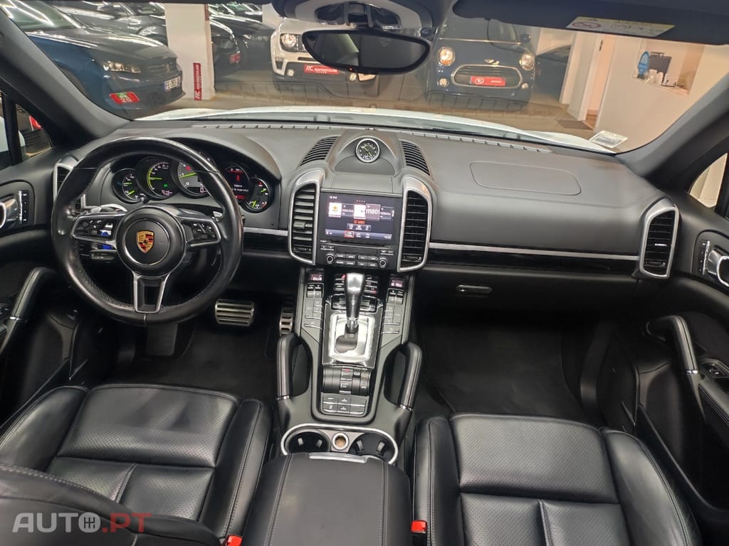 Porsche Cayenne S E-Hybrid Platinum Edition