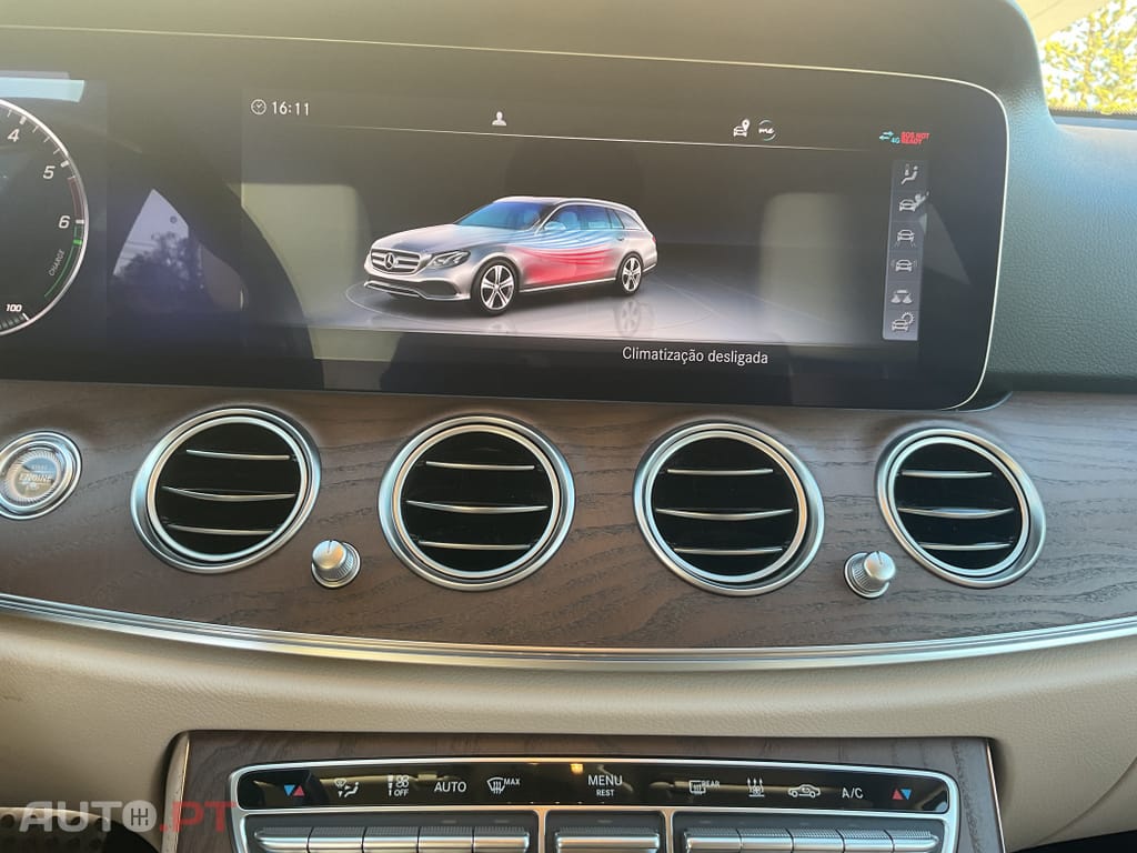 Mercedes-Benz E 300 de Avantgarde