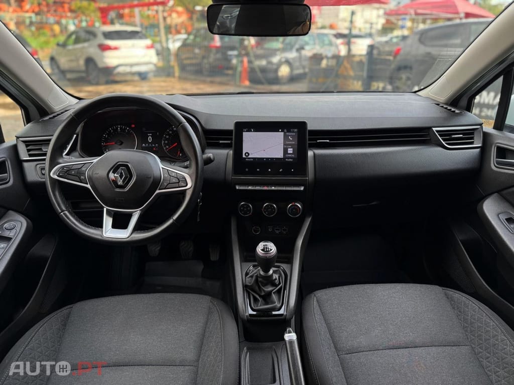 Renault Clio TCe 100 BUSINESS EDITION