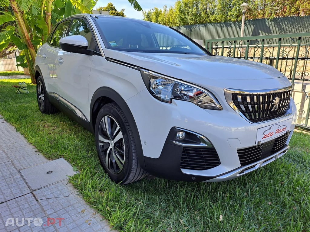 Peugeot 3008 1.5 HDI  Allure