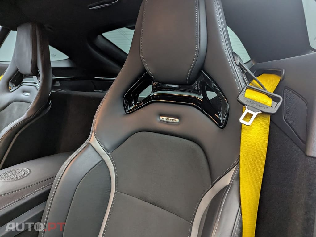 Mercedes-Benz AMG GT R