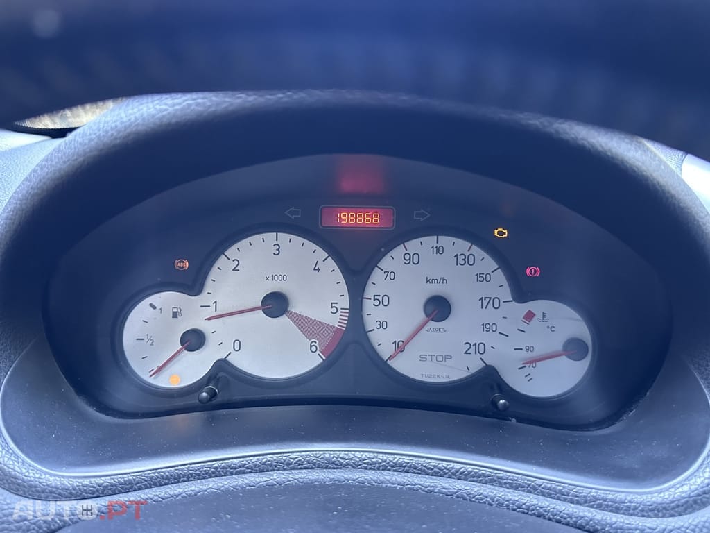 Peugeot 206 1.6 HDi XS