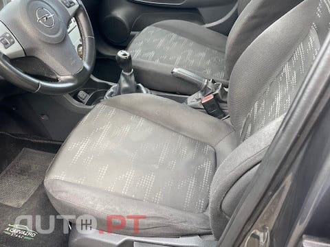 Opel Corsa 1.3 CDTi Cosmo