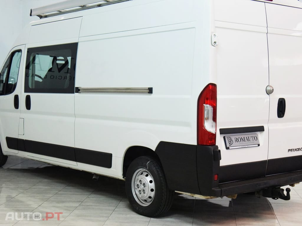 Peugeot Boxer 2.0 BlueHDi 335 L3H2 Pro