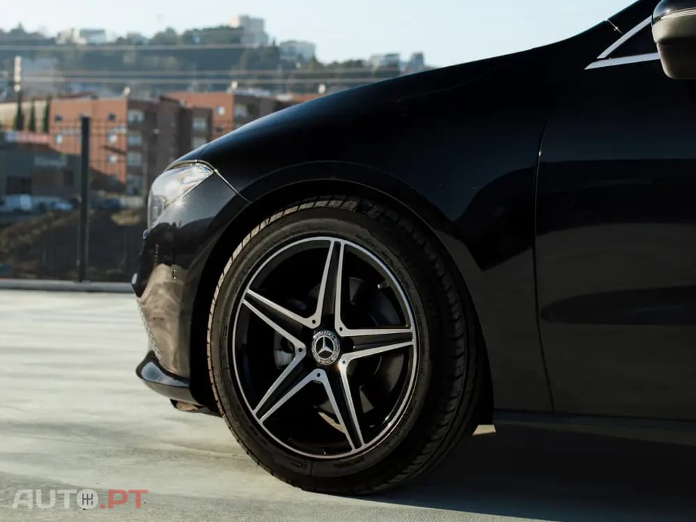 Mercedes-Benz CLA 180 d Business Solutions