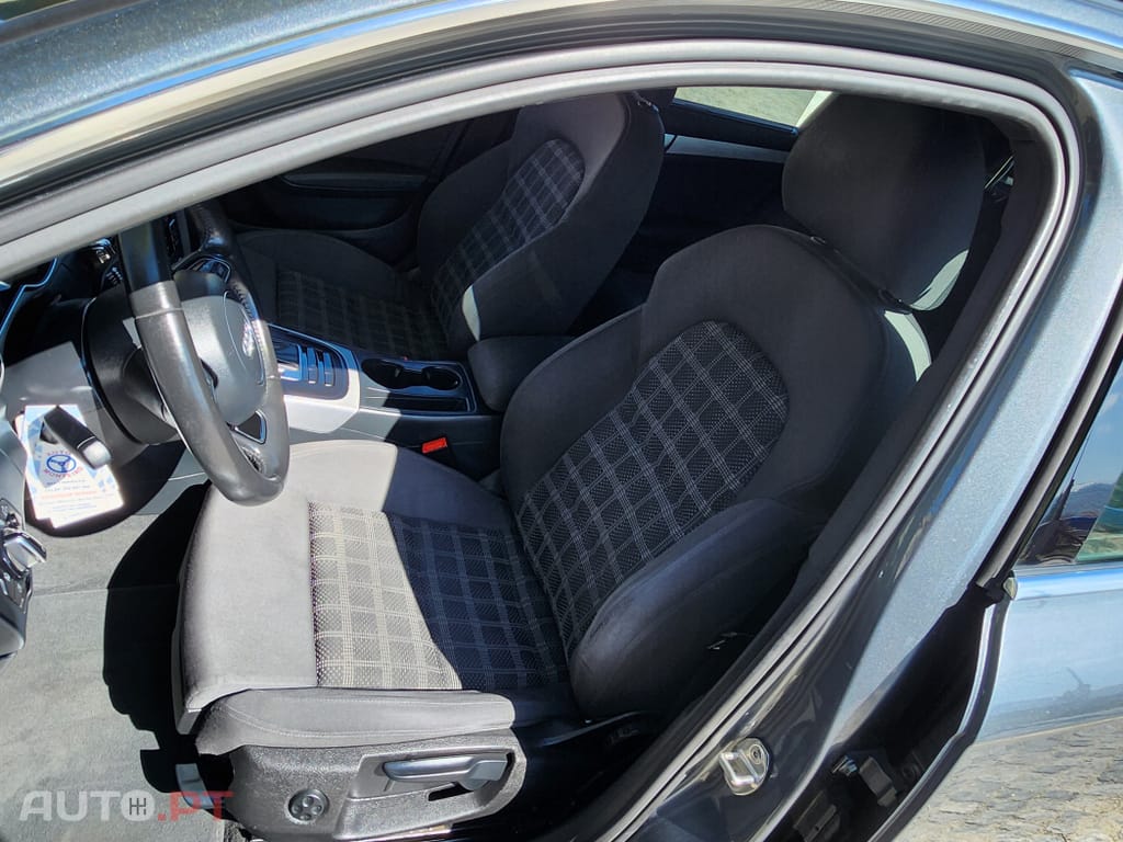 Audi A4 Avant 2.0 TDI multitronic Sport