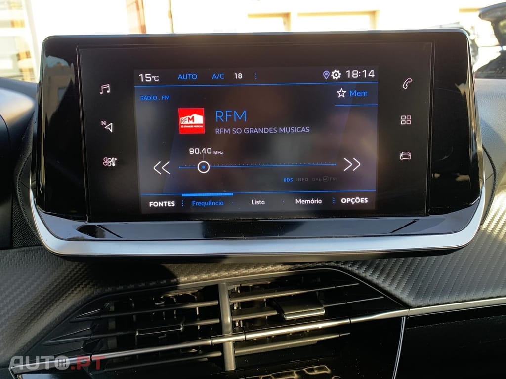Peugeot 2008 1.5 BlueHDi Allure EAT8