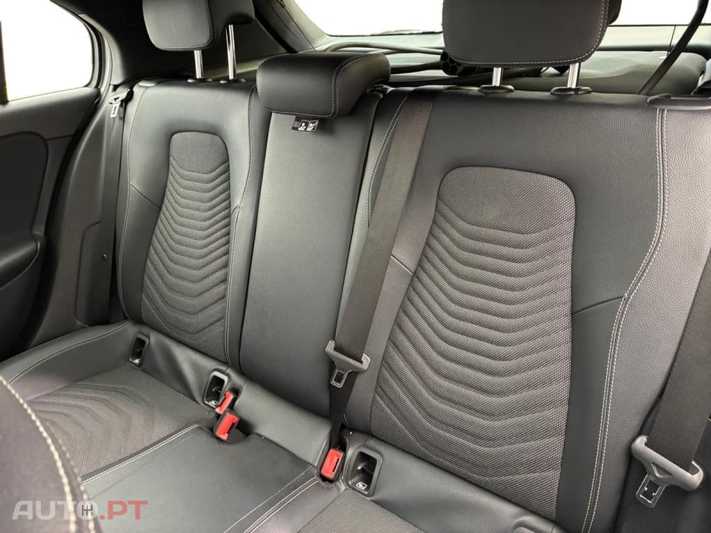 Mercedes-Benz A 250 e EQ POWER 8G-DCT Progressive Line