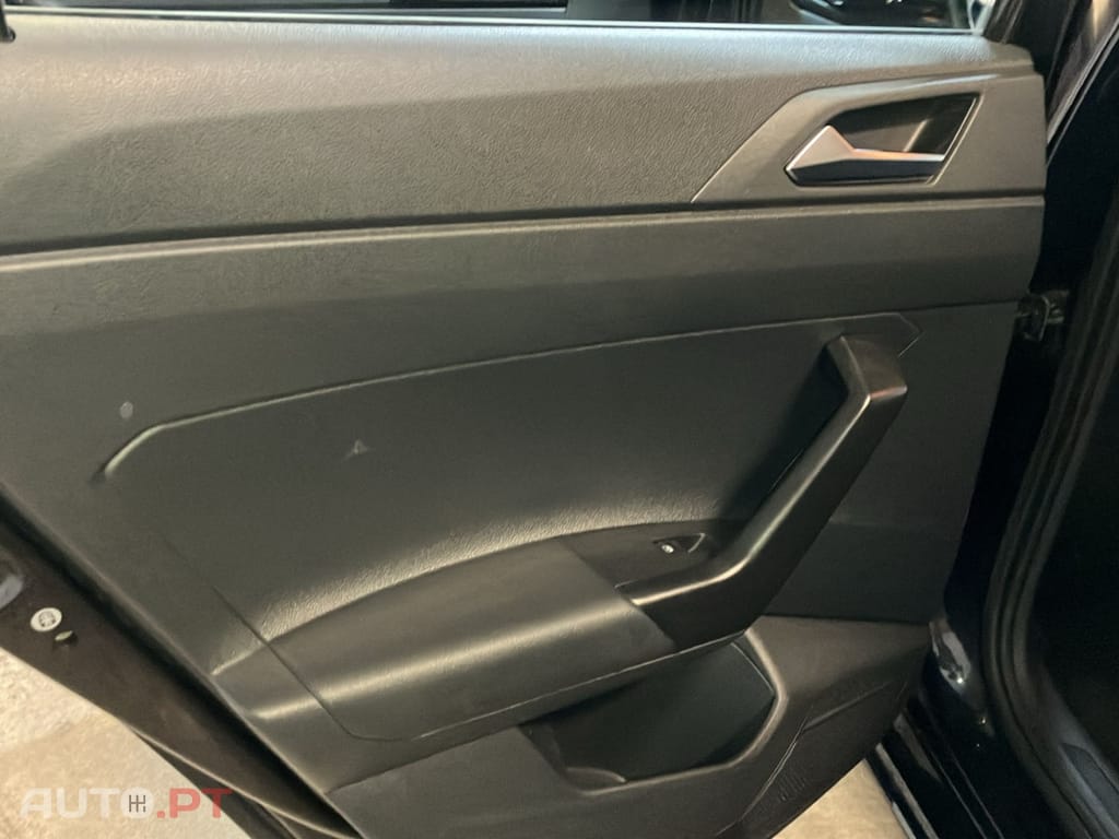 Volkswagen Polo 1.0 TSI Life DSG