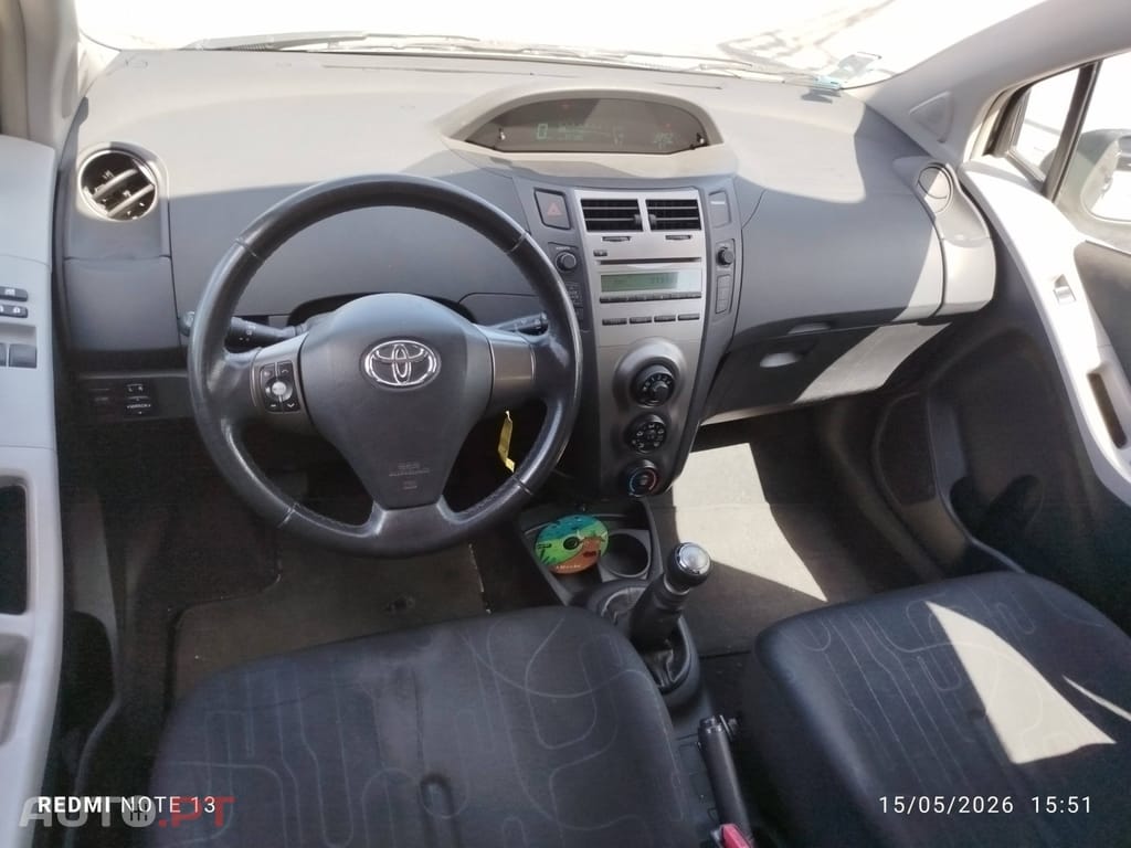 Toyota Yaris 1.0 VVT-i AC