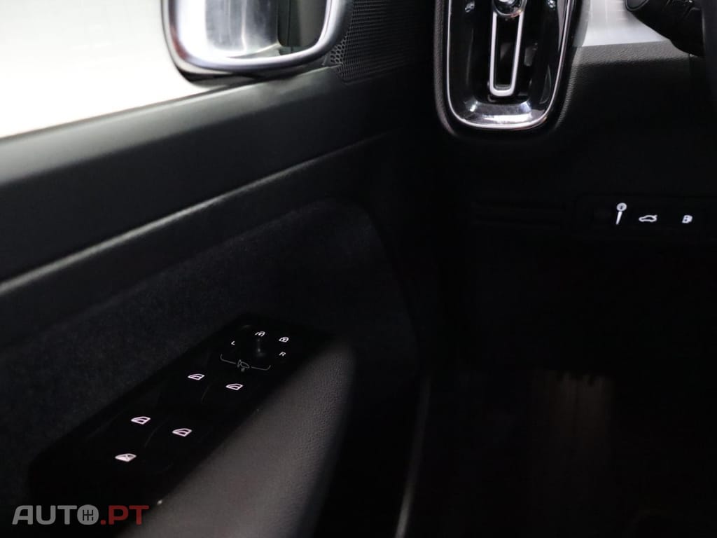 Volvo XC40 1.5 T4  PHEV Inscription