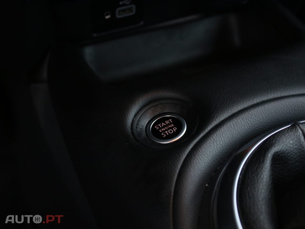 Nissan Juke 1.0 DIG-T N-Design Black