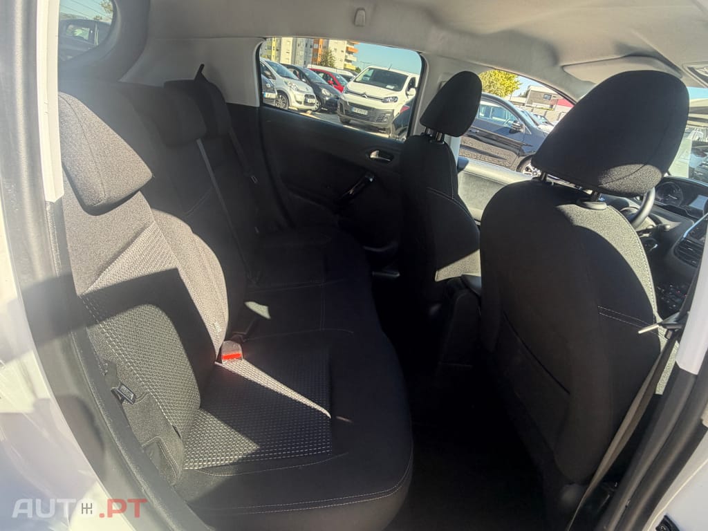 Peugeot 208 1.2 PureTech Allure