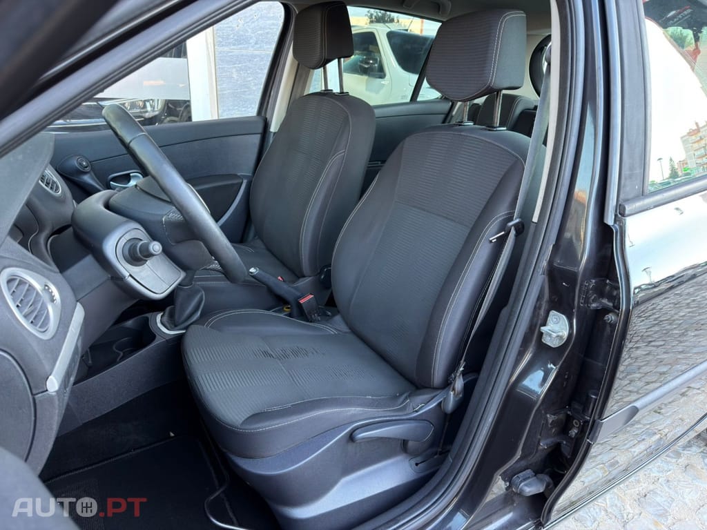 Renault Clio 1.2 16V Dynamique