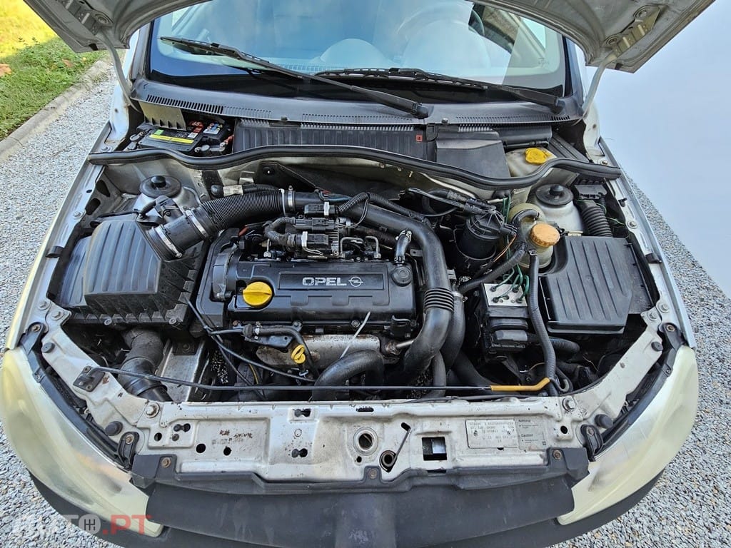 Opel Corsa 1.7 DTi 16V Sport