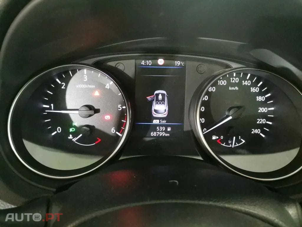 Nissan Qashqai 1.5 dCi N-Connecta J18