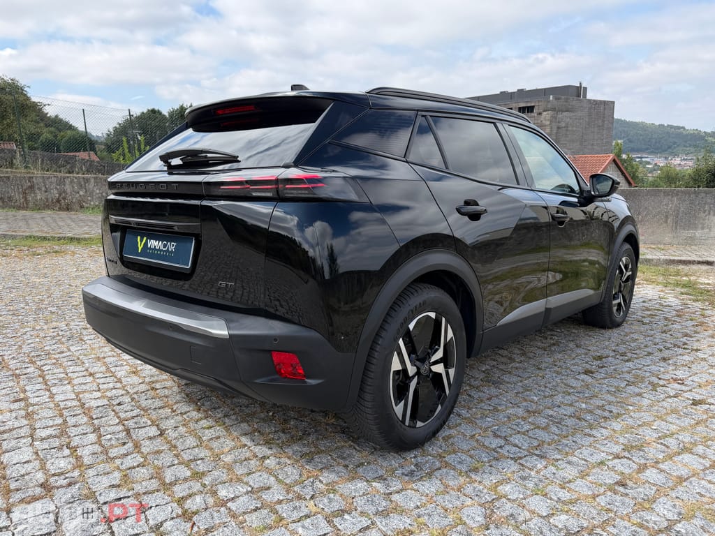 Peugeot E-2008 54 kWh GT