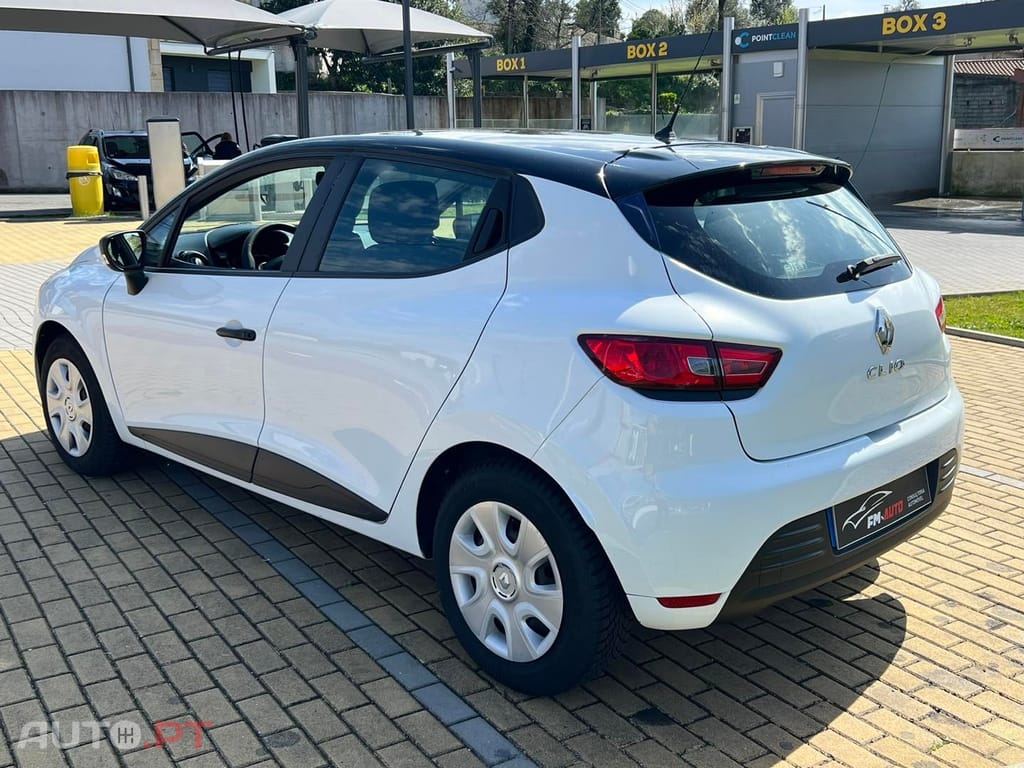 Renault Clio LIMITED