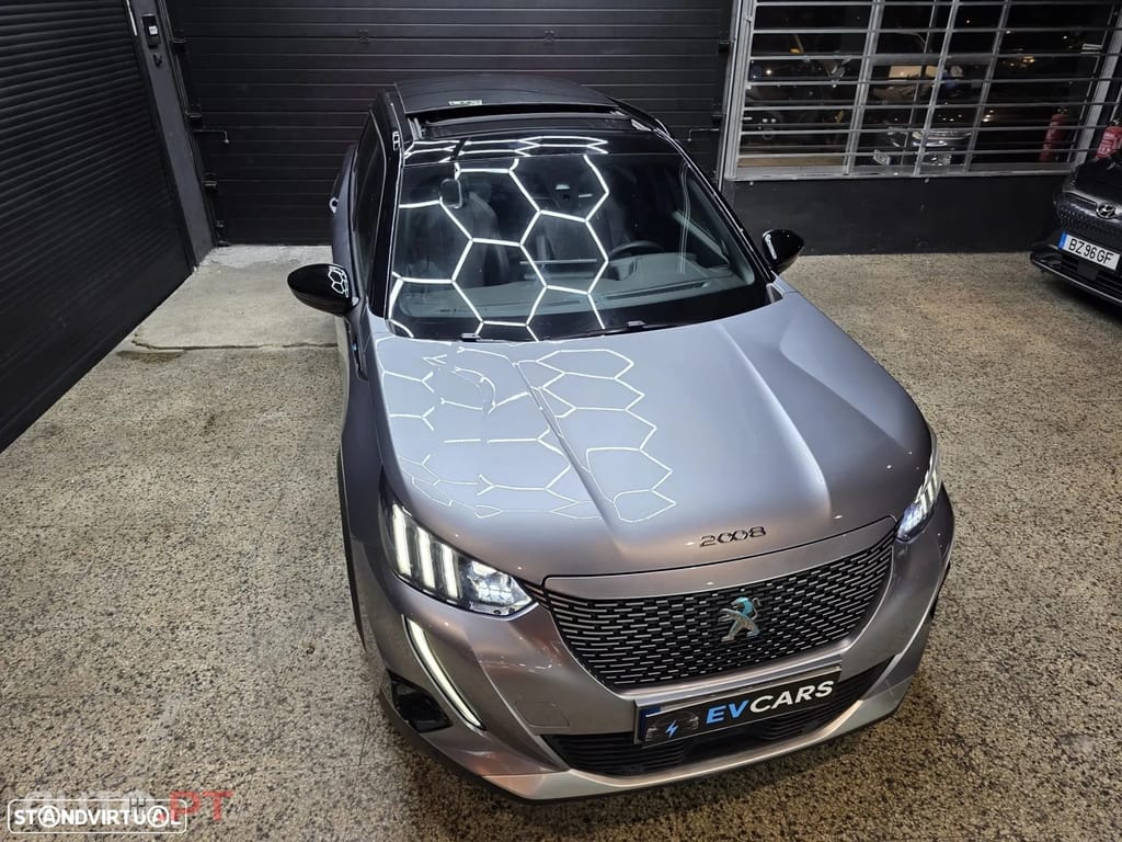 Peugeot E-2008 GT Pack