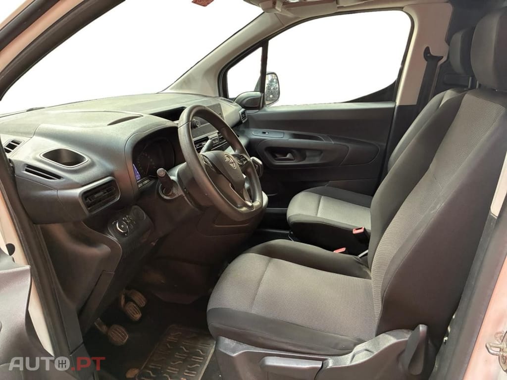 Opel Combo 1.5 L1H1 Standard Pack Clim