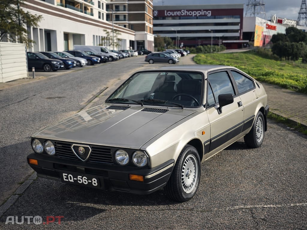 Alfa Romeo Sprint Veloce 1.3