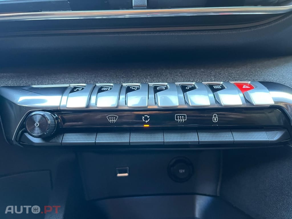 Peugeot 3008 1.2 Puretech Allure 131cv
