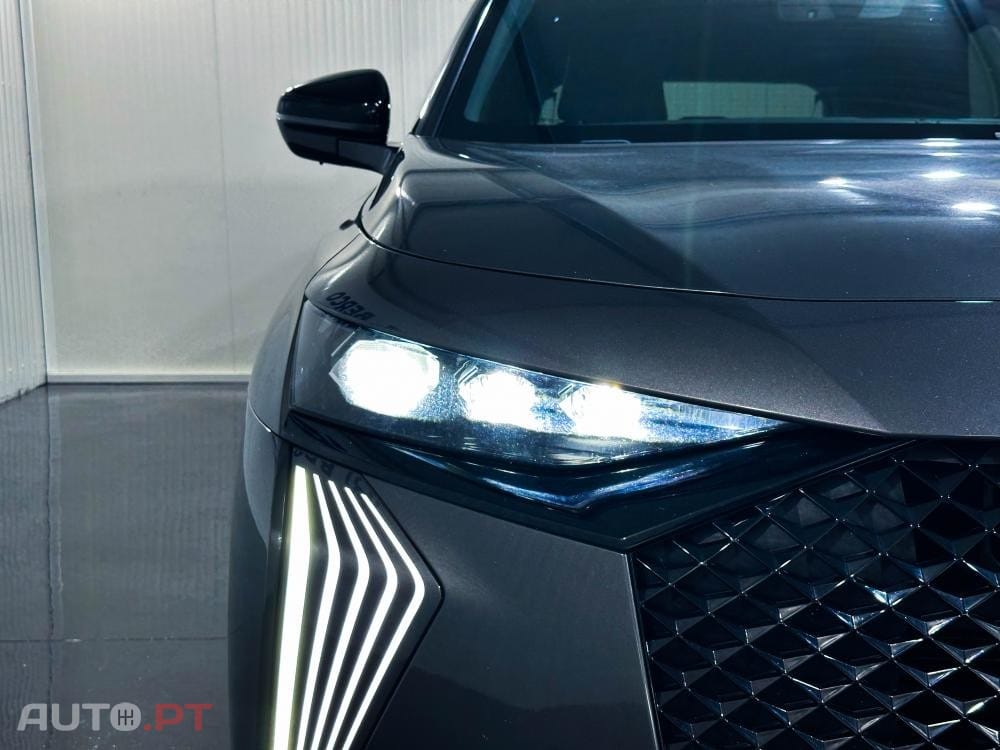 DS DS7 Crossback E-Tense Performance Line EAT8