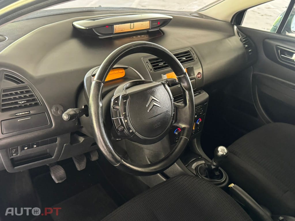 Citroen C4 1.6 HDi 110 SX