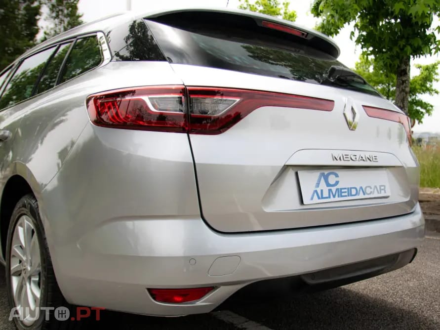 Renault Mégane Sport Tourer BLUE dCi 115 EDC BUSINESS EDITION